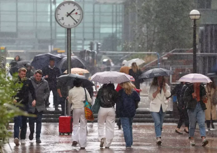 Η La Nina φέρνει έναν ψυχρό χειμώνα στην Ευρώπη, αλλά όχι στην Ελλάδα: Προγνώσεις για 32°C τον Οκτώβριο στην Αθήνα