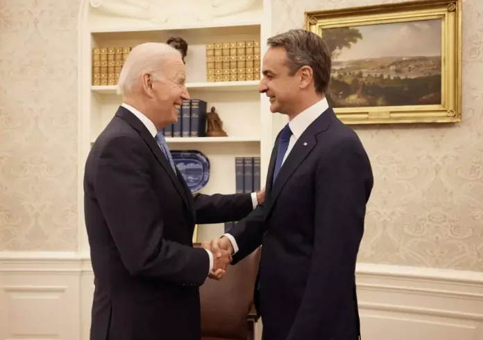 Ο Κυριάκος Μητσοτάκης θα συναντηθεί με τον Τζο Μπάιντεν στις 4 Απριλίου στον Λευκό Οίκο