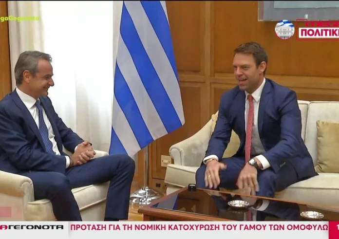 Διαψεύδει το Μαξίμου ότι ο Μητσοτάκης πρότεινε στον Κασσελάκη υπουργείο