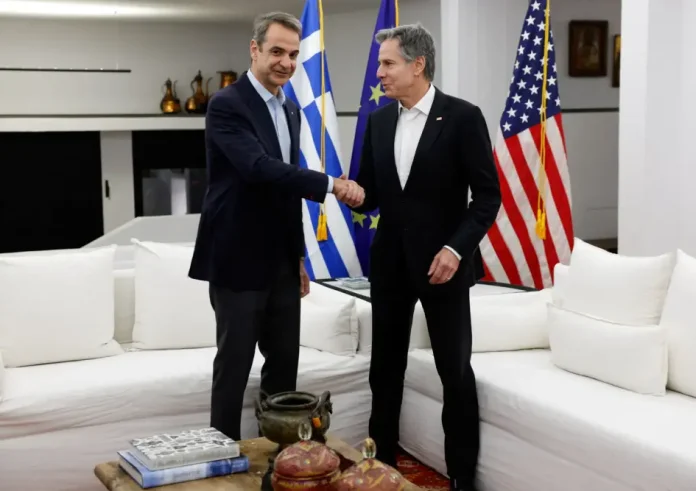 Ο Μπλίνκεν ευχαρίστησε τον Μητσοτάκη για τη συνεισφορά της Ελλάδας στην ασφάλεια της Ουκρανίας