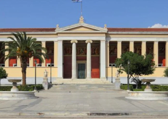 Αντιπρύτανης ΕΚΠΑ: Δεν κατέβασα τον σέρβερ – Προσφεύγω στη Δικαιοσύνη αν δεν ανακαλέσει ο κ. Βαϊνάς