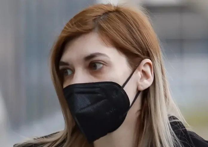 Δίκη Ρούλας Πισπιρίγκου: Εκνευρισμένη από τον «βομβαρδισμό» ερωτήσεων από την Πρόεδρο η κατηγορούμενη