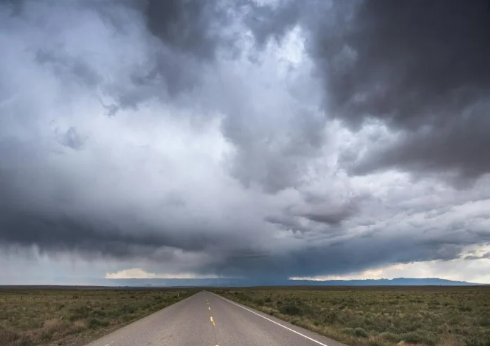 Meteo: Νεφώσεις και τοπικές βροχές την Τρίτη 20/2