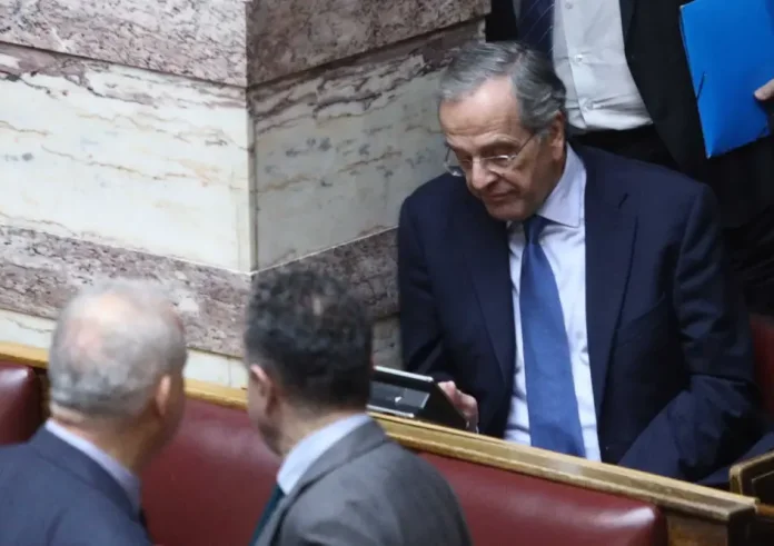Πέρασε η τροπολογία για τους μετανάστες – Καταψήφισε ο Σαμαράς – Ό,τι είχα χρέος να πω, το είπα