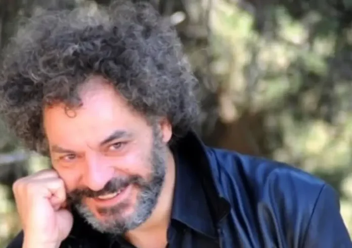 Πέθανε ο ηθοποιός Δημήτρης Μικέλης - Η πορεία στο θέατρο και η viral διαφήμιση για τα Jumbo