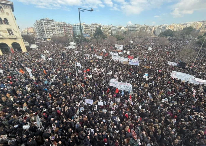 Τέμπη: Μεγαλειώδες συλλαλητήριο στη Θεσσαλονίκη