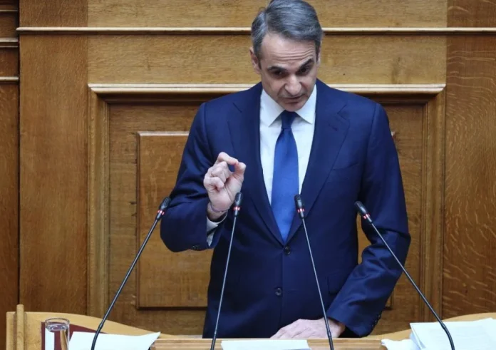 Μητσοτάκης: Κάποιοι θέλουν τον διχασμό. Με συνταγματική αναθεώρηση άρση της μονιμότητας στο Δημόσιο