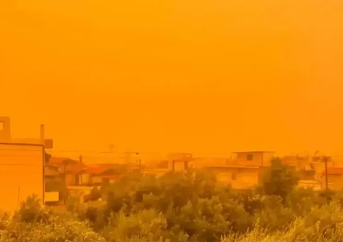 Καιρός - Η πρόγνωση Τσατραφύλλια: 25η Μαρτίου με 20άρια, αφρικανική σκόνη και λασποβροχές