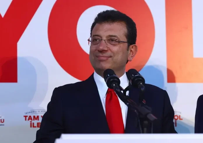 Ιμάμογλου: Μεταφέρθηκε στη φυλακή και μιλά για «προδοσία κατά της Τουρκίας» – Ανεστάλη η ιδιότητά του ως δήμαρχος