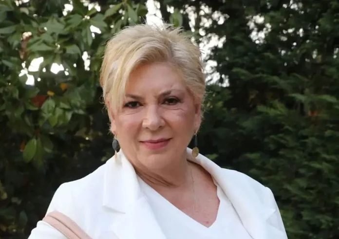 Δήμητρα Λιάνη: Ο Γιώργος Παπανδρέου κατέστρεψε το ΠΑΣΟΚ και έφυγε - Αυτή τη στιγμή είμαι πολιτικά ορφανή