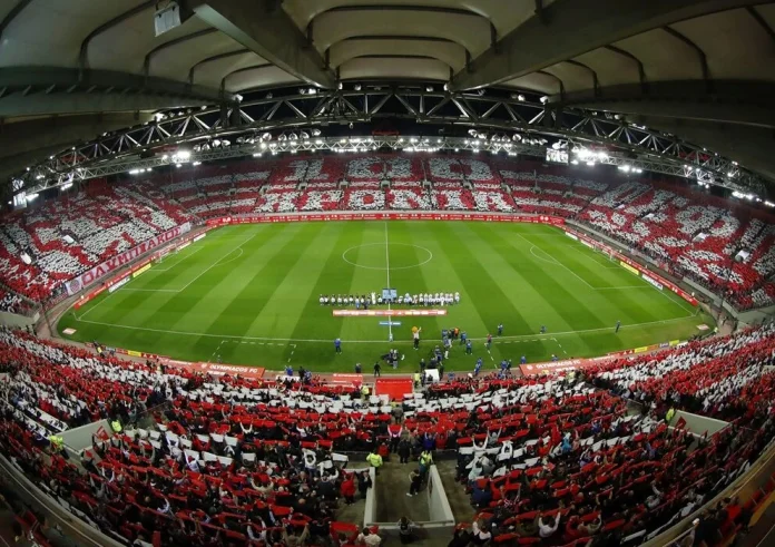Super League: Ποιες ομάδες συμμετέχουν στα play off και τα play out. Η βαθμολογία