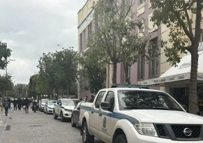 Ηράκλειο: 17χρονη κατηγορείται για απόπειρα ανθρωποκτονίας της 20χρονης συντρόφου της