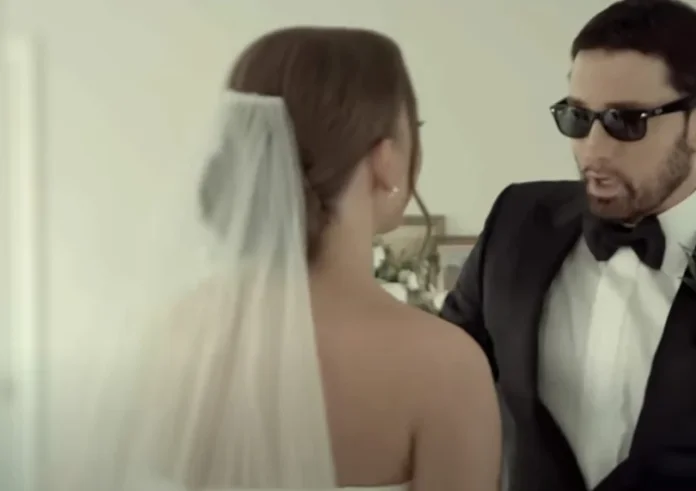 Ο Eminem έγινε παππούς στα 52 του χρόνια