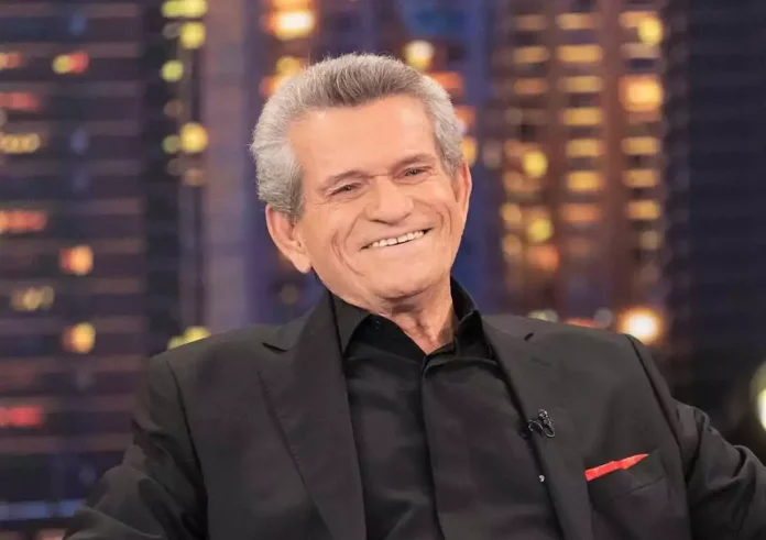 Γιώργος Μαργαρίτης: Με είδε με το σορτς και τις παντόφλες και μου έδωσε 12.000 για να ψωνίσω
