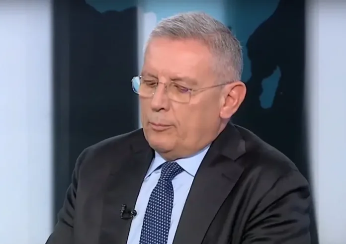 Ο Κωνσταντίνος Φλώρος προειδοποιεί για Τουρκία: «Η Ελλάδα πρέπει να είναι έτοιμη για το αναπάντεχο»