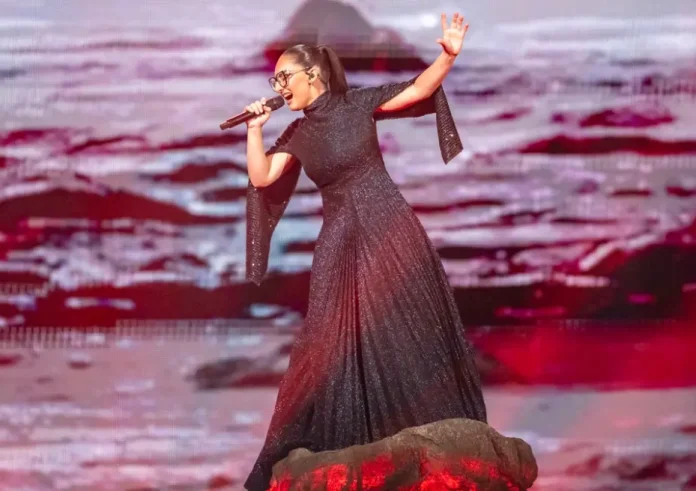 Eurovision 2025: Η Klavdia έστειλε την Ελλάδα στον μεγάλο τελικό. Τα δάκρυα χαράς