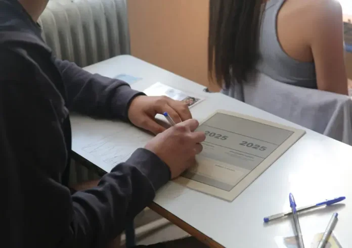 Πανελλήνιες 2025: Για τη δημιουργικότητα το θέμα της Έκθεσης για τους υποψηφίους των ΓΕΛ
