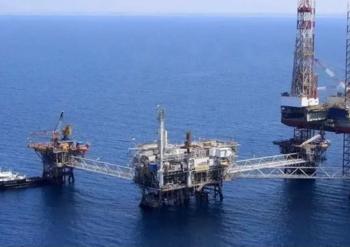 Υδρογονάνθρακες: Υπεγράφη η υπουργική απόφαση για την διακήρυξη διεθνούς διαγωνισμού έρευνας νοτίως της Πελοποννήσου και της Κρήτης