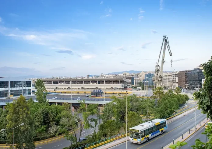 Τελωνείο Πειραιά: Βάφτιζαν προϊόντα μεγάλης αξίας ως πατίνια και ηλεκτρικά ποδήλατα για να αποφύγουν τους δασμούς