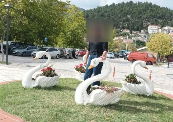 Αμφιλοχία: Συγκλονίζει η μητέρα της 51χρονης - «Μαμά φεύγω, θα τα πούμε αύριο»