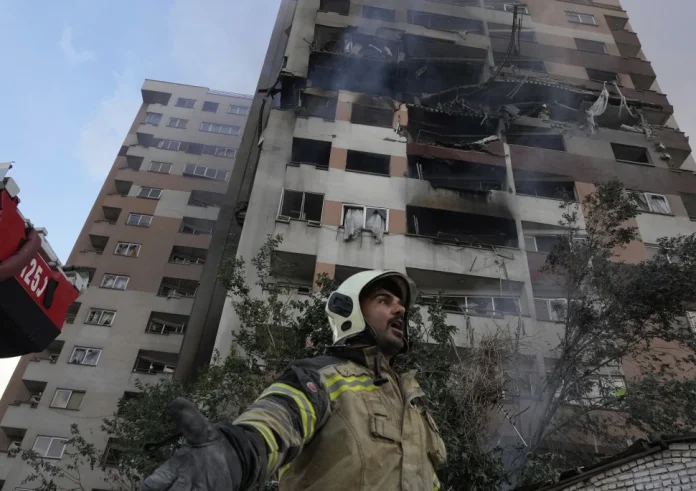 Ισραήλ: Πώς η Μοσάντ διείσδυσε στα εδάφη του Ιράν πριν τον βομβαρδισμό – «Η επίθεση συνιστά κήρυξη πολέμου»