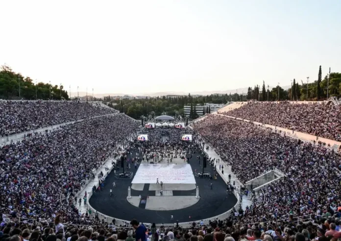 Αφιερώνουμε τη συναυλία στην Παλαιστίνη: Συναυλία για τα 100 χρόνια από τη γέννηση του Μίκη Θεοδωράκη