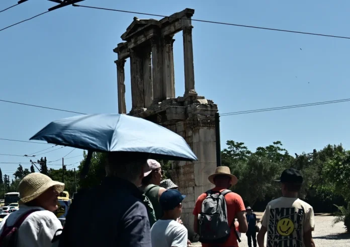 Τσατραφύλλιας: «Έρχεται το φαινόμενο της αστικής θερμικής νησίδας» – Πώς θα επηρεάσει τα μεγάλα αστικά κέντρα