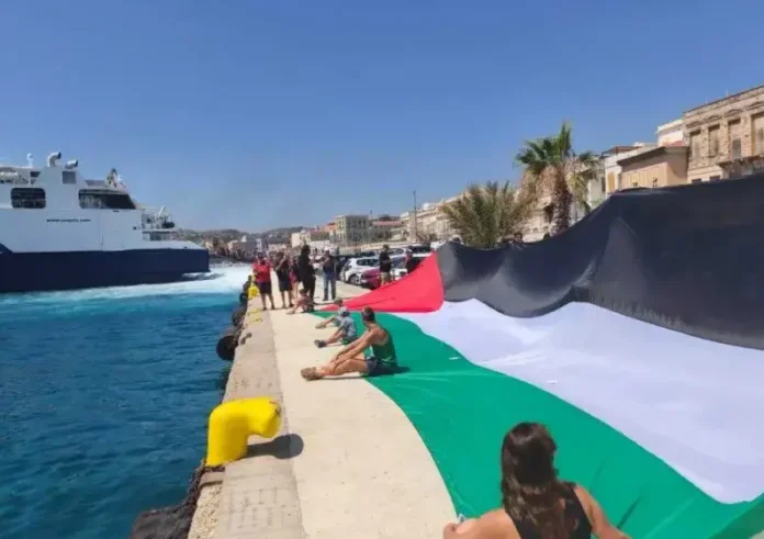 Μαρινάκης για μπλόκο σε Ισραηλινούς τουρίστες στη Σύρο: Έγινε κακή διαχείριση – Οι νόμοι πρέπει να εφαρμόζονται