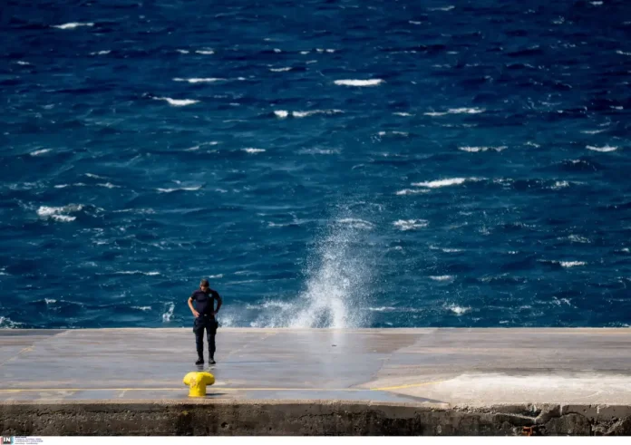 Καιρός: Ισχυροί άνεμοι και 40άρια - Το επικίνδυνο μελτέμι που διαρκεί