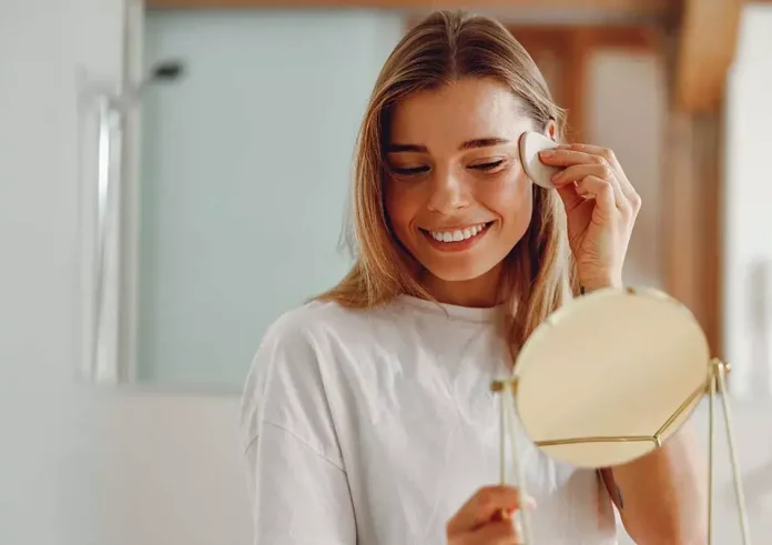 Το ιαπωνικό beauty trend που υπόσχεται νεανικό δέρμα και λαμπερά μαλλιά