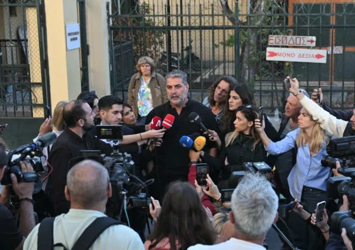 Βασίλης Μπισμπίκης: Στα δικαστήρια μετά το τροχαίο στη Φιλοθέη. Άδειασμα από την ΕΛ.ΑΣ