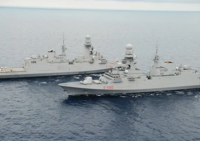 Δένδιας: Συμφωνία για 2+2 φρεγάτες Bergamini από την Ιταλία