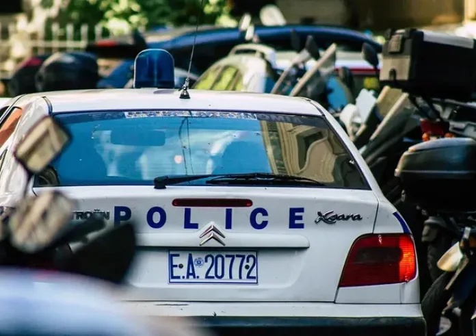 Λαμία: Άγρια συμπλοκή ανήλικων στο κέντρο της πόλης – Τραυματίστηκε και η μητέρα μιας μαθήτριας