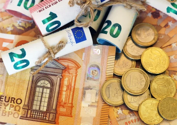 Πληρωμές 24–28 Νοεμβρίου 2025: Πότε μπαίνουν οι συντάξεις Δεκεμβρίου και όλα τα επιδόματα