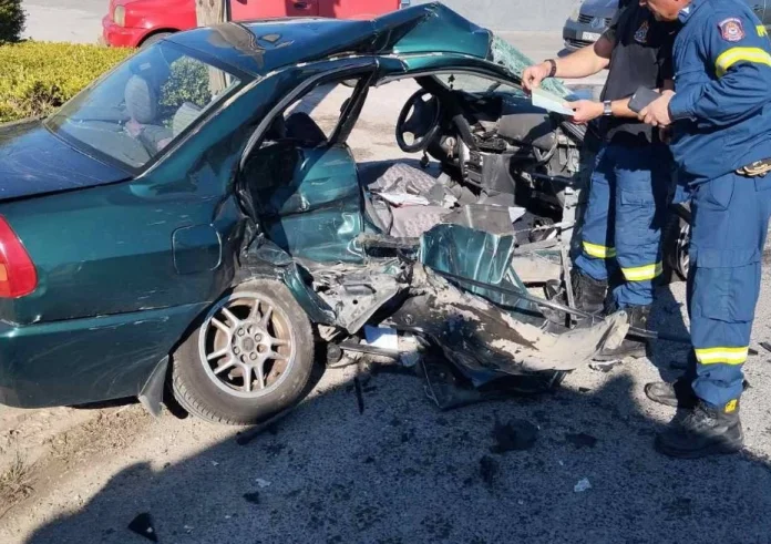 Βίντεο-ντοκουμέντο από το τροχαίο στη Λαυρίου – «Κρατούσε το χέρι της συζύγου του ενώ ξεψυχούσε»