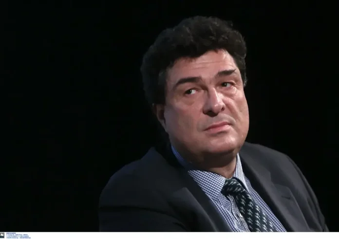 Αλέξης Παπαχελάς: Δημοσιοποιεί τη μάχη του με τον καρκίνο του προστάτη