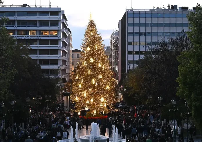 Χριστούγεννα με βροχές και κρύο – Τι «βλέπουν» οι μετεωρολόγοι για πιθανές χιονοεκπλήξεις την Πρωτοχρονιά