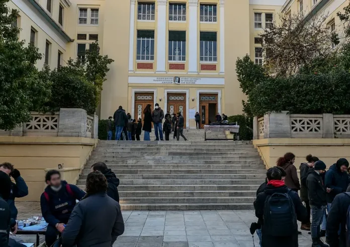 Τέλος στους «αιώνιους» φοιτητές: 280.000 διαγραφές στα ΑΕΙ – Παράταση σπουδών για 35.000