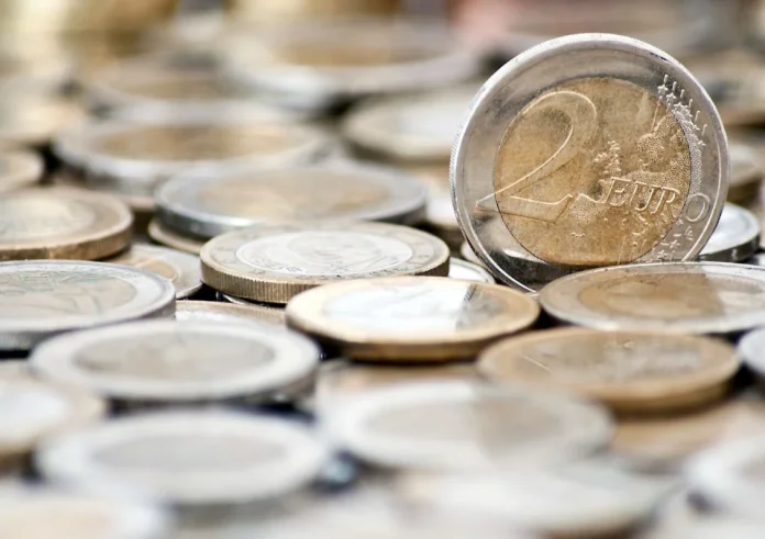 Έχετε αυτό το κέρμα των 2 ευρώ; Το «λάθος» στην κοπή που μπορεί να σας αποφέρει έως και 3.000 ευρώ