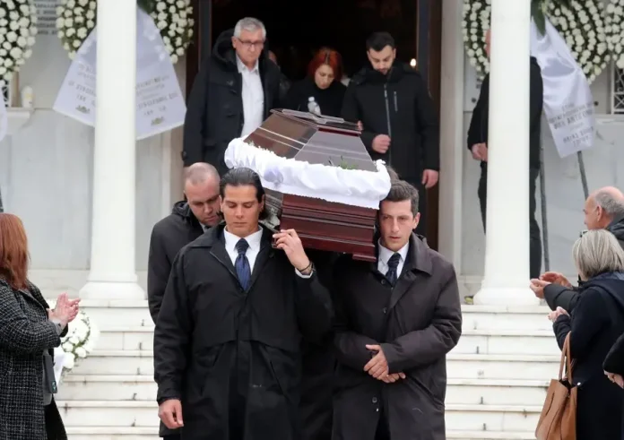 «Αντίο» στην Αντιγόνη Πανελλή: Θλίψη στον δημοσιογραφικό κόσμο για την απώλεια της γνωστής δημοσιογράφου