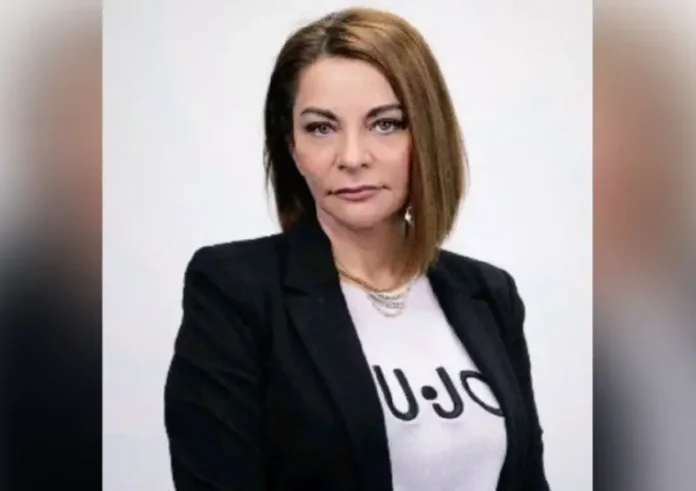 Πέθανε η δημοσιογράφος Αντιγόνη Πανέλλη σε ηλικία 57 ετών: Η «φωνή» του ΑΠΕ-ΜΠΕ που «σίγησε» απρόσμενα