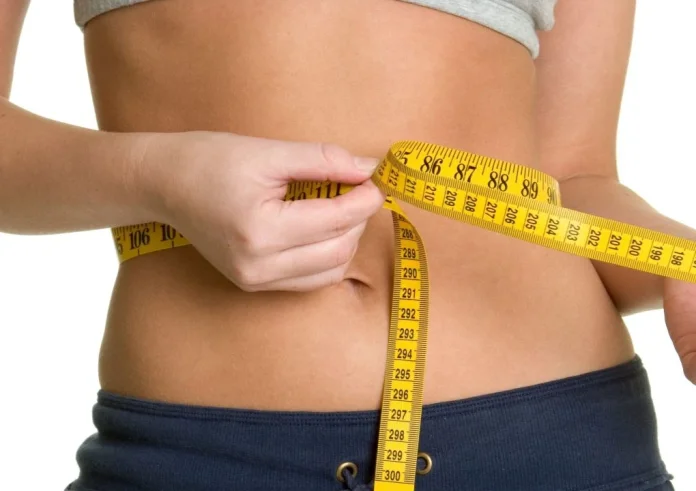 Απώλεια βάρους σε 8 εβδομάδες: Τα «7 βήματα» που οδήγησαν στη μεταμόρφωση