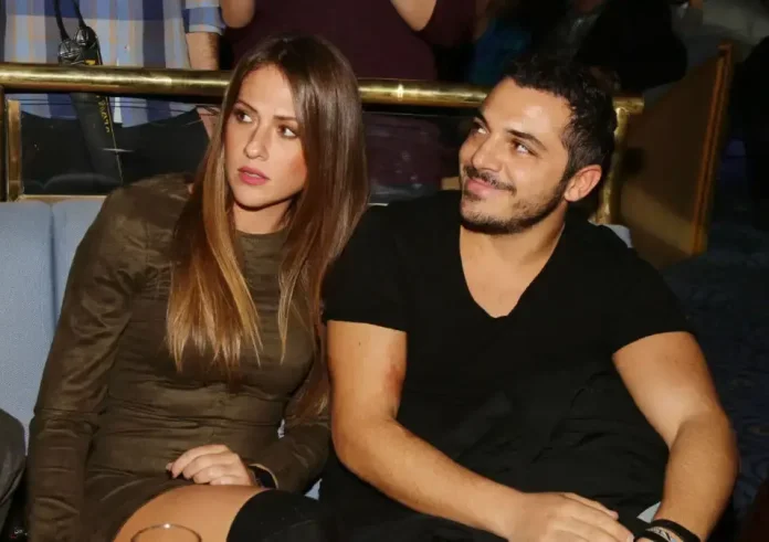 Κώστας Δόξας εκτός «J2US»: Η καταδίκη για ενδοοικογενειακή βία φέρνει συνέπειες