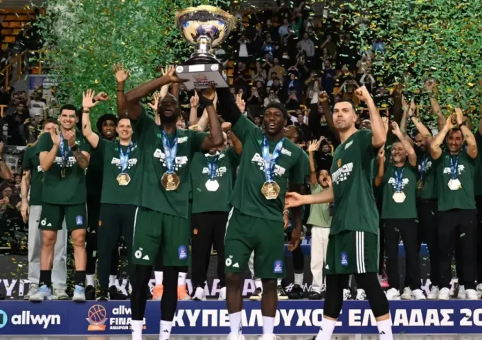 Παναθηναϊκός κατακτά το Κύπελλο Ελλάδας στο μπάσκετ με νίκη επί του Ολυμπιακού