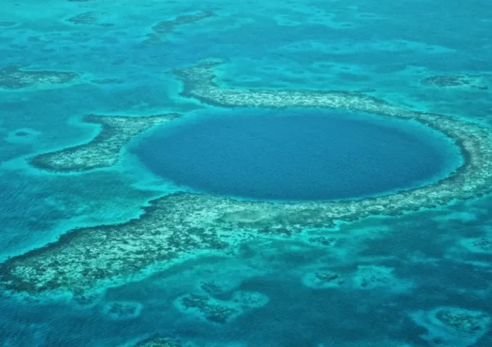 Γιουκατάν, Taam Ja’: Η «μπλε τρύπα» στο Μεξικό που αποτελεί επιστημονικό αίνιγμα