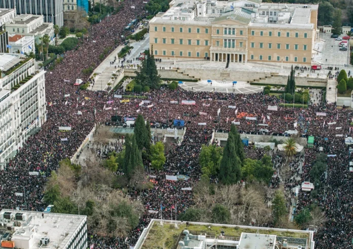 Τα «διχασμένα» Τέμπη: Το παρασκήνιο πίσω από το ρήγμα της Μαρίας Καρυστιανού με συγγενείς θυμάτων
