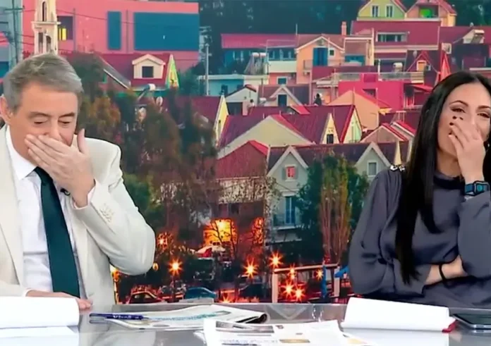 On air «έκρηξη» στο Mega: Τα «γαλλικά» του Χασαπόπουλου και η αμηχανία της Ανθής Βούλγαρη