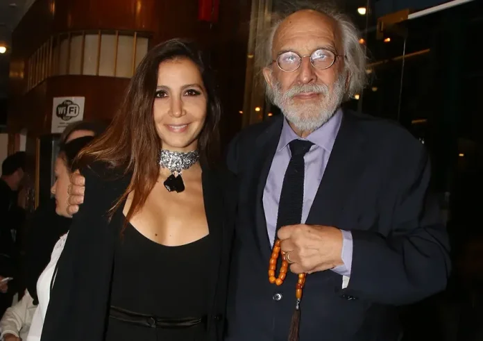 Αλέξανδρος Λυκουρέζος: Η στάση του απέναντι στις καταγγελίες της κόρης του για σεξουαλική παρενόχληση