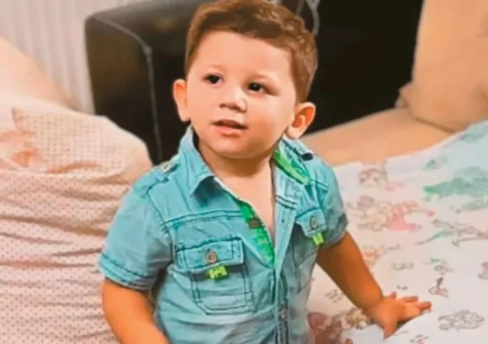Σοκάρει το κατηγορητήριο για τον θάνατο του μικρού Άγγελου: Του έδιναν ηρεμιστικά για να «πνίγουν» τις κραυγές του