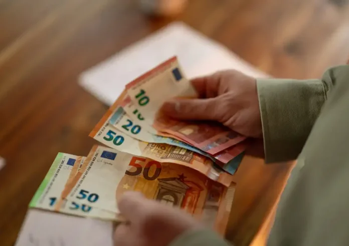 Ενίσχυση Ατομικών Επιχειρήσεων: Πότε ανοίγουν οι αιτήσεις για τον εκσυγχρονισμό της μικρής επιχειρηματικότητας